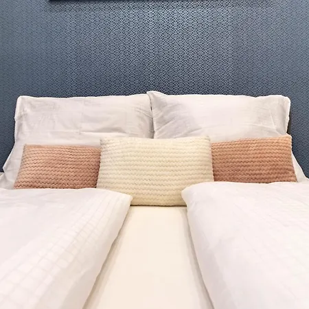 Apartmán Assea Elegant With 2 Bedroom In Downtown *