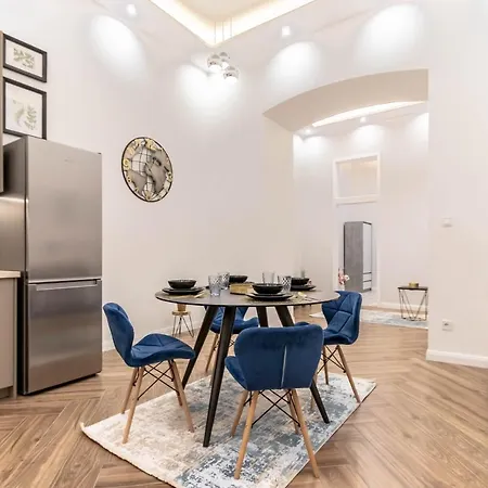 Assea Elegant With 2 Bedroom In Downtown